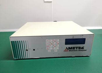 Moisture analyzer